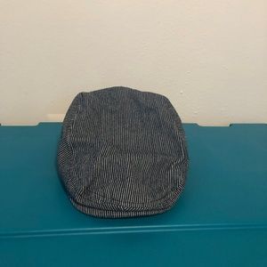 Levi's Accessories - LEVIS NEWSPAPER HAT FALL WINTER LG-XL Levi's Accessories - LEVIS NEWSPAPER HAT FALL WINTER LG-XL